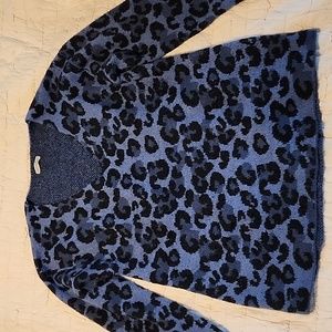Jamison boutique blue leopard sweater